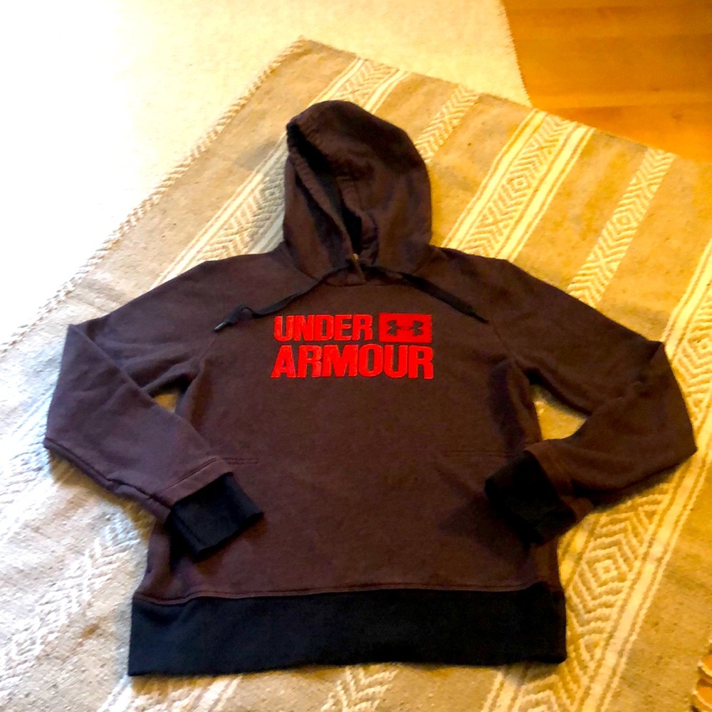 UNDER €¥ ARMOUR Sweatshirt hOOdie🍑